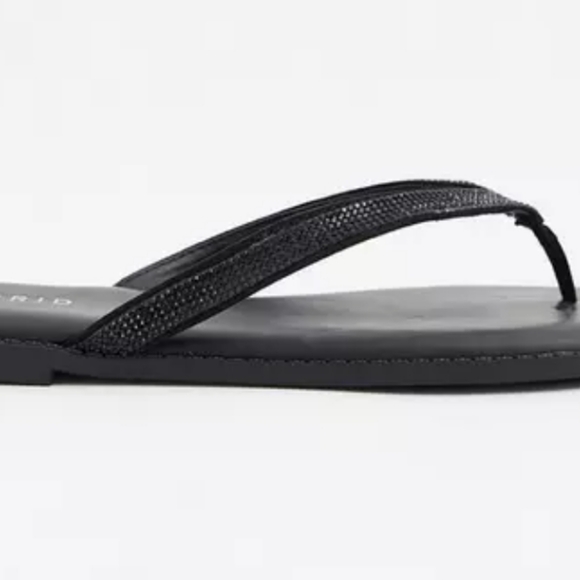 #009 Torrid Size 8.5 Rhinestone Flip Flop (WW) - Picture 6 of 7